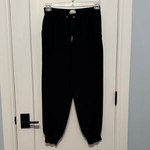 Aritzia Wilfred Women’s Upscale Black Joggers
